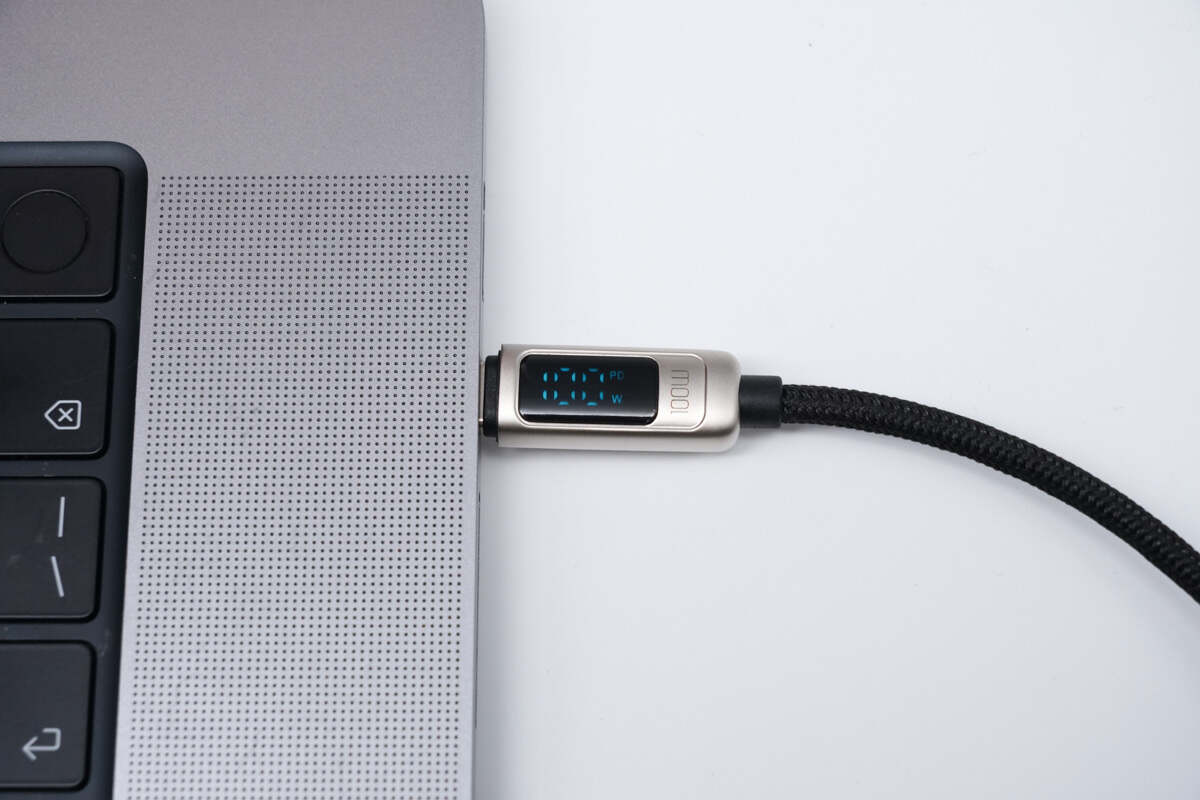 Review of Mcdodo 100W Dual USB-C Fast Charging Cable with LED Display