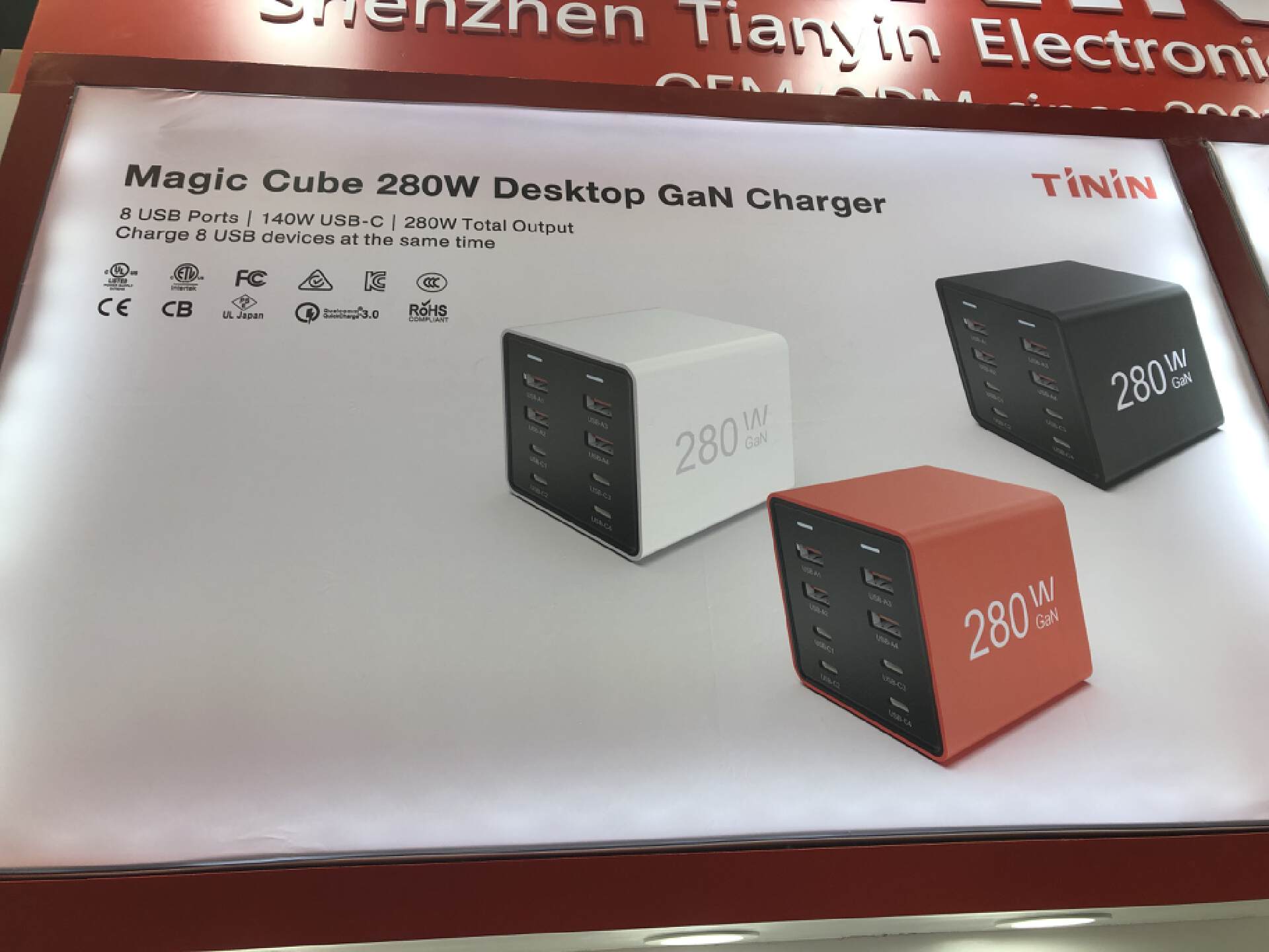 TININ Launched Magic Cube 280W/420W Desktop GaN Charger