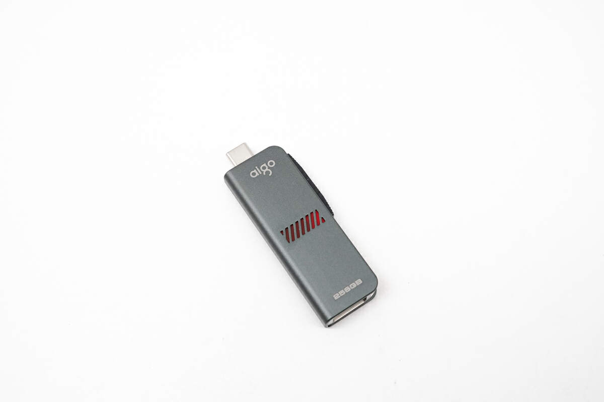 aigo Launches China’s First USB Flash Drive with a Read Speed of 440MB/s, Taking Flash Drives to the Next Level