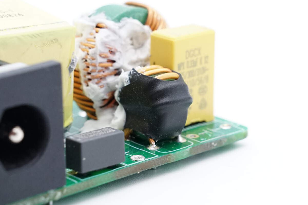 Teardown of ANKER Prime 250W GaN Charger (A2345)-Chargerlab