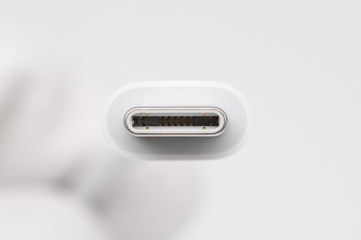 Review of Apple 25W MagSafe Charger-Chargerlab