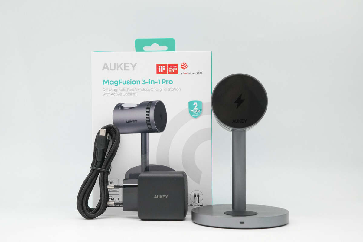 Charging While Cooing | Review of AUKEY MagFusion Pro Active Cooling Wireless Chargers-Chargerlab