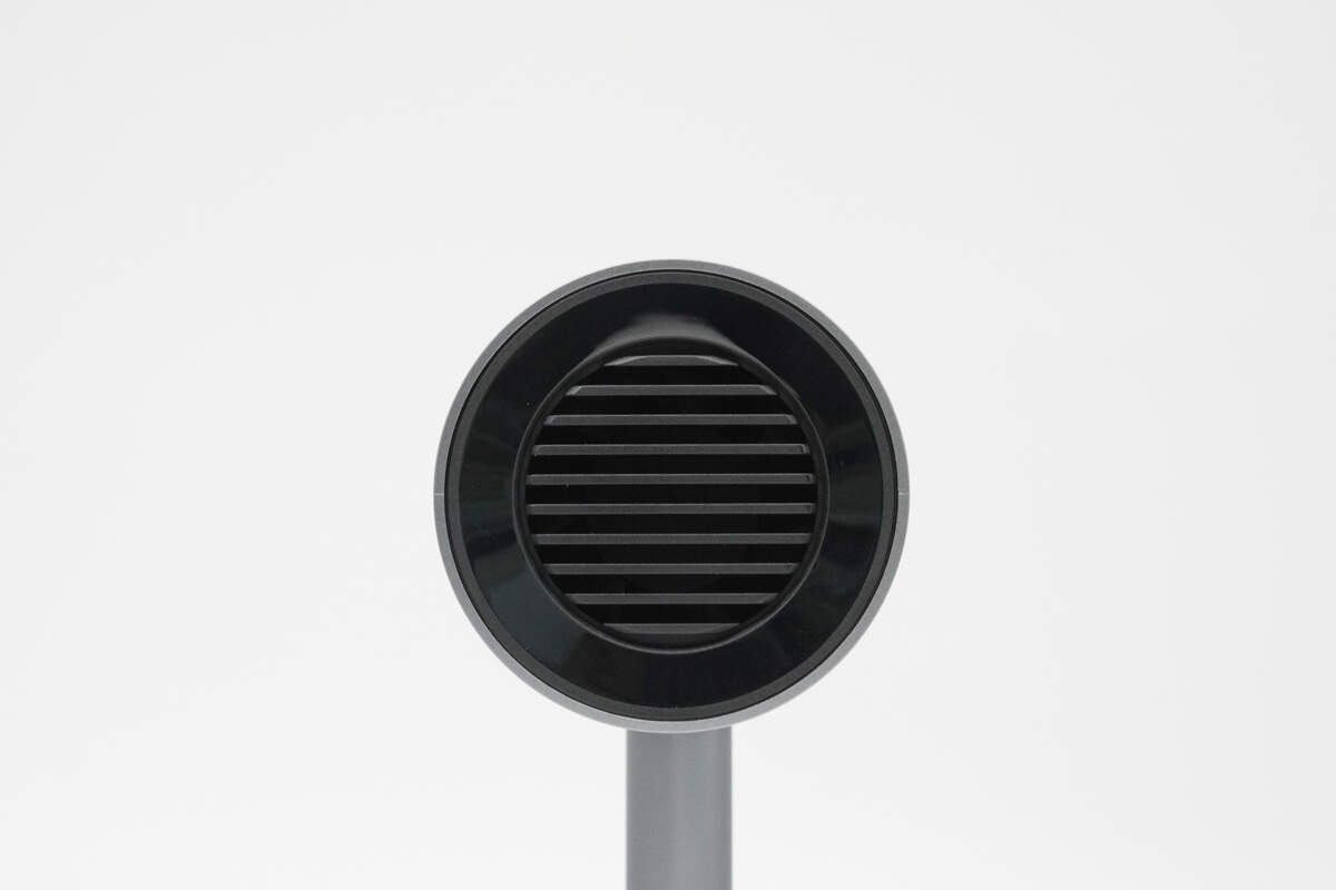 Charging While Cooing | Review of AUKEY MagFusion Pro Active Cooling Wireless Chargers-Chargerlab