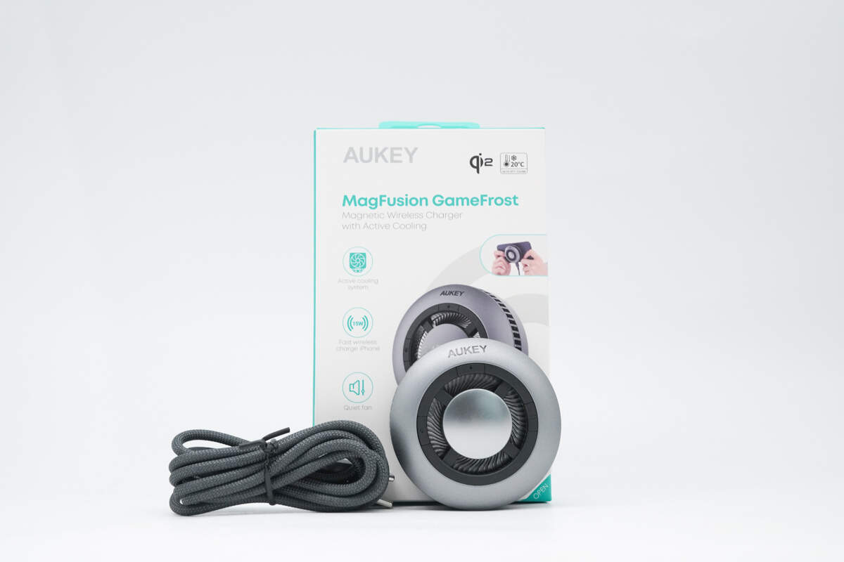 Charging While Cooing | Review of AUKEY MagFusion Pro Active Cooling Wireless Chargers-Chargerlab