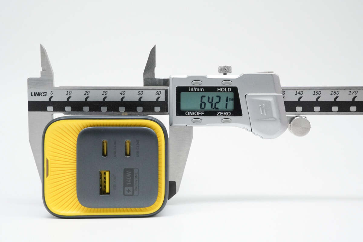 Review of AOHi Starship 40000mAh 140W Power Bank-Chargerlab