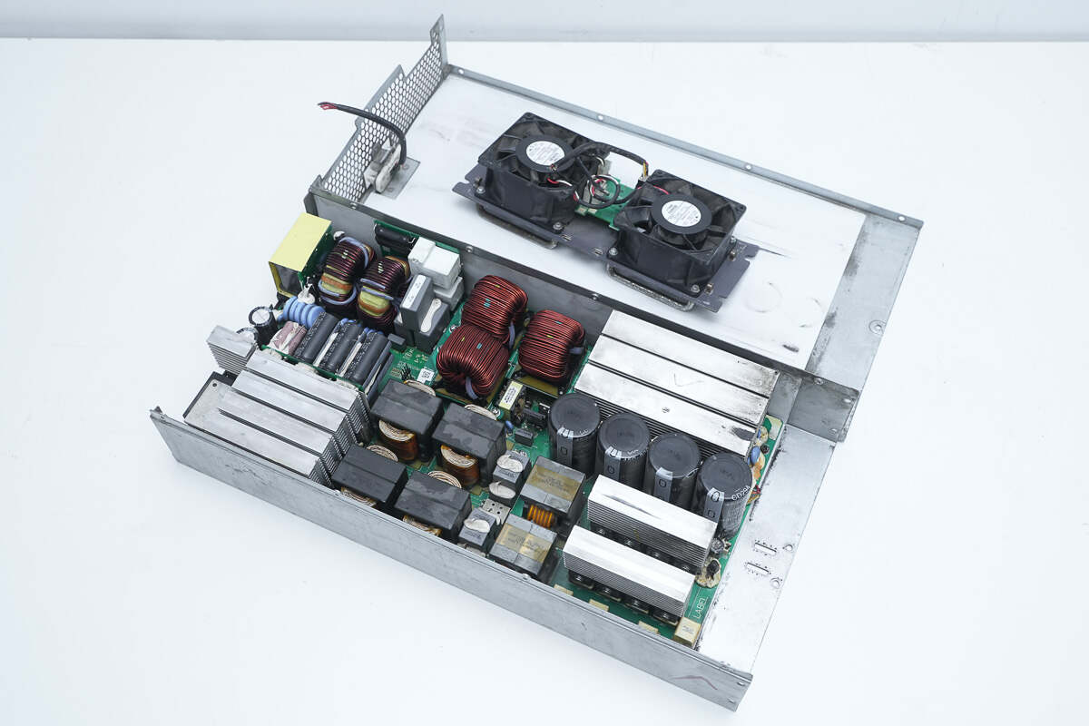 Teardown of MEGMEET MR750‑20V 15 kW DC Charging Module-Chargerlab
