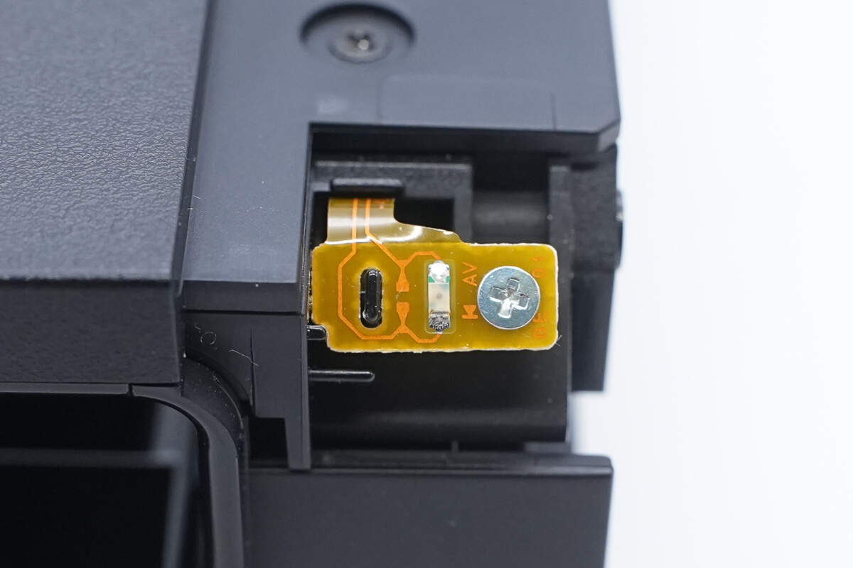 Teardown of Nintendo Switch 2 Official Charging Dock-Chargerlab