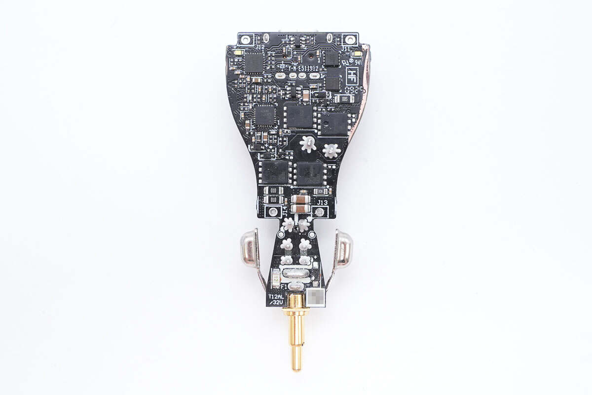 Teardown of HUAWEI 100W SuperCharge Car Charger (P0019)-Chargerlab