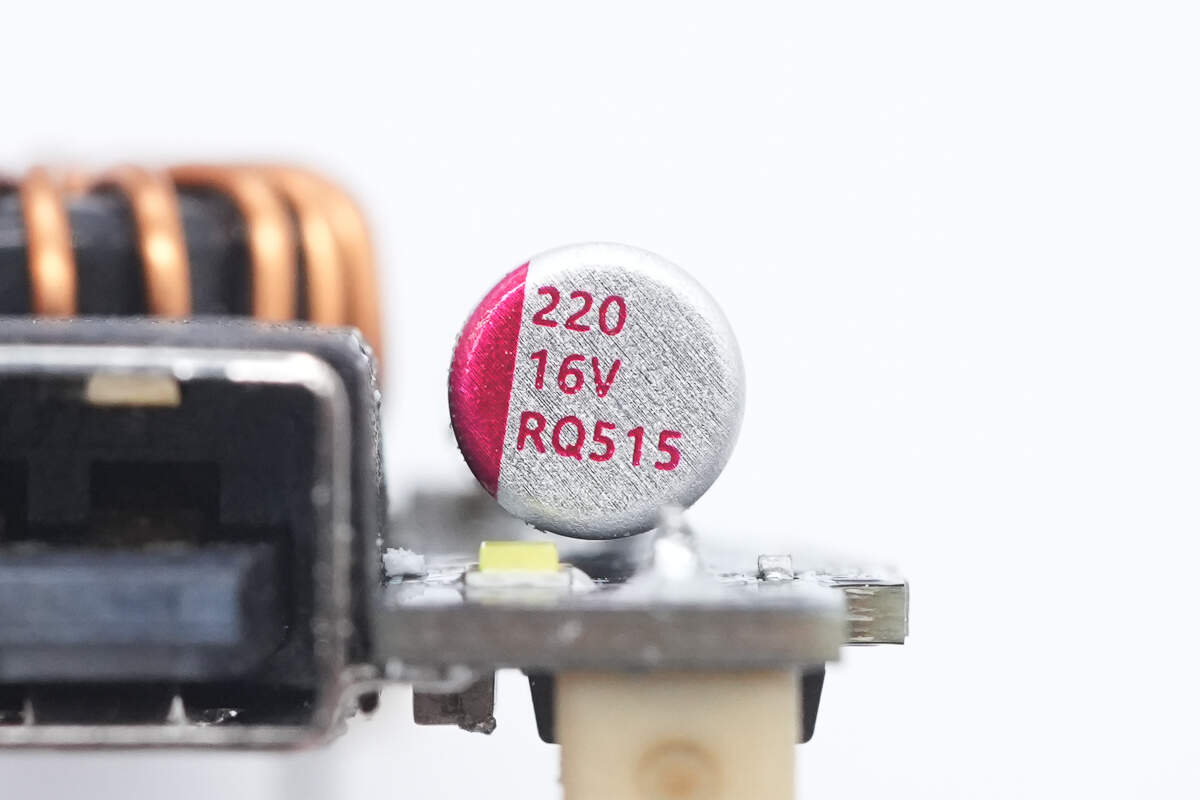 Teardown of HUAWEI 100W SuperCharge Car Charger (P0019)-Chargerlab