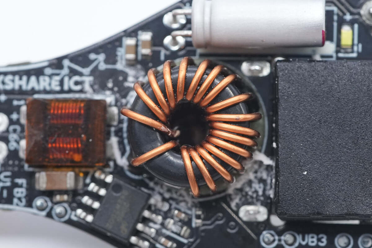 Teardown of HUAWEI 100W SuperCharge Car Charger (P0019)-Chargerlab