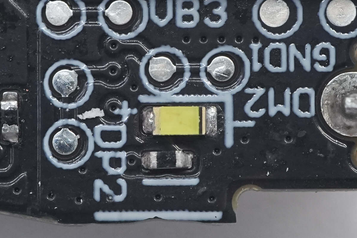 Teardown of HUAWEI 100W SuperCharge Car Charger (P0019)-Chargerlab
