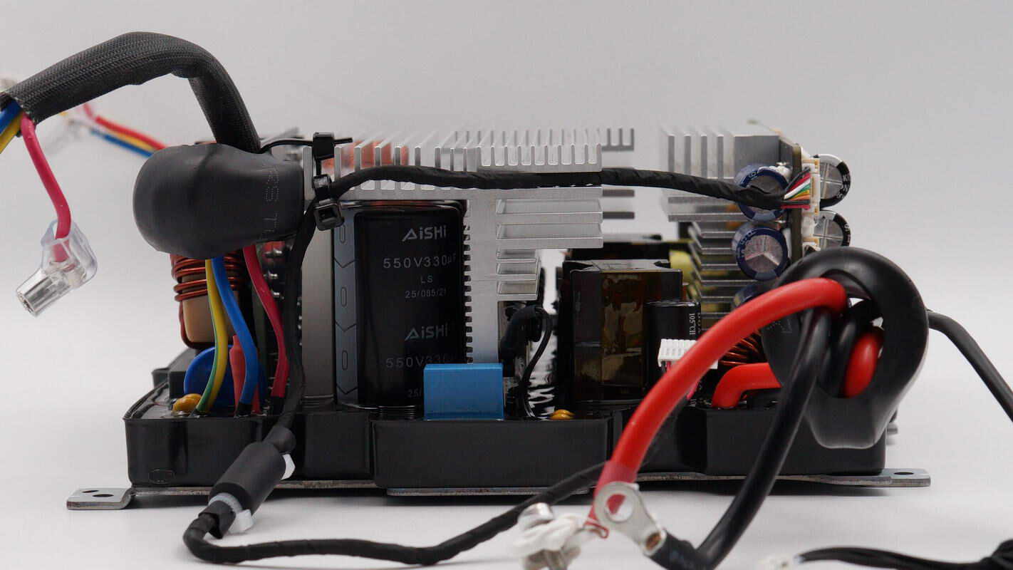 Teardown of DJI 2600W 1024Wh Power 1000 V2 Portable Power Station-Chargerlab