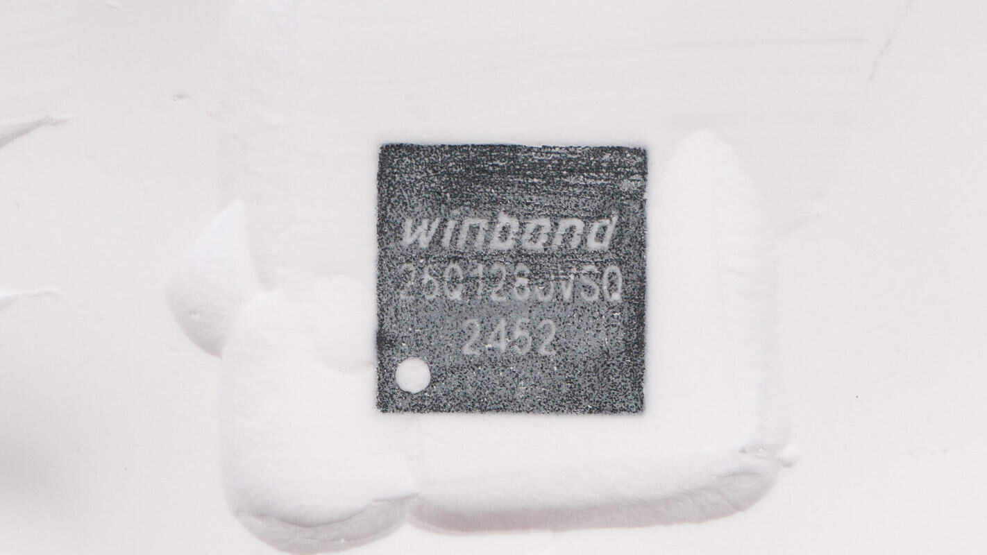 Teardown of DJI 2600W 1024Wh Power 1000 V2 Portable Power Station-Chargerlab