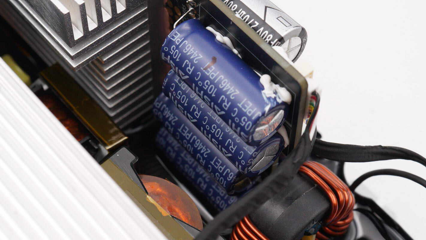Teardown of DJI 2600W 1024Wh Power 1000 V2 Portable Power Station-Chargerlab
