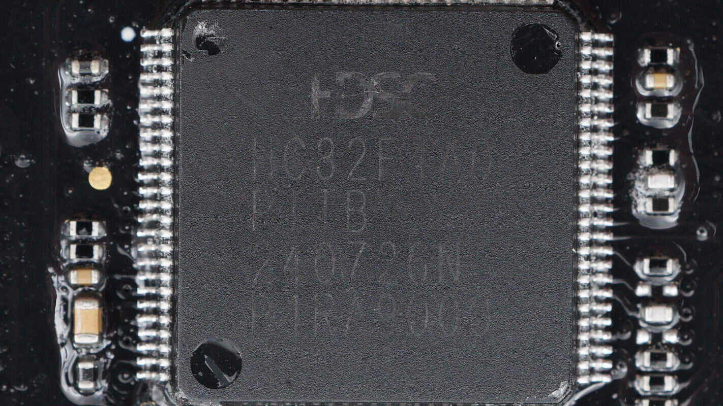 Teardown of DJI 2600W 1024Wh Power 1000 V2 Portable Power Station-Chargerlab