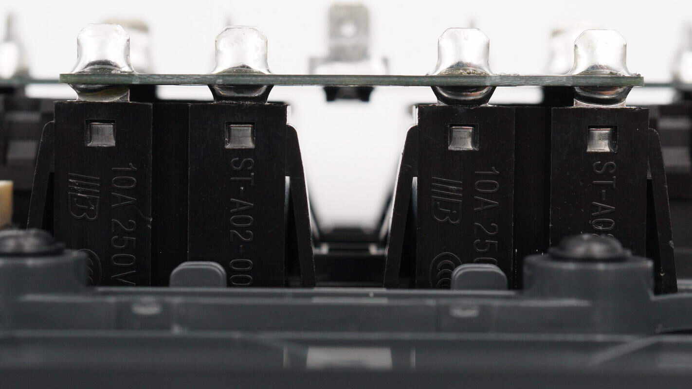 Teardown of DJI 2600W 1024Wh Power 1000 V2 Portable Power Station-Chargerlab