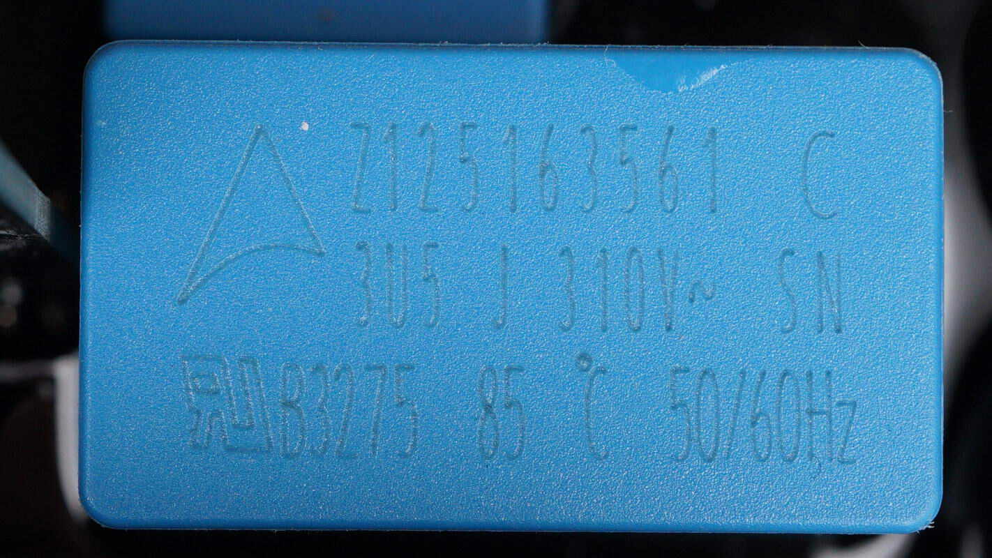 Teardown of DJI 2600W 1024Wh Power 1000 V2 Portable Power Station-Chargerlab