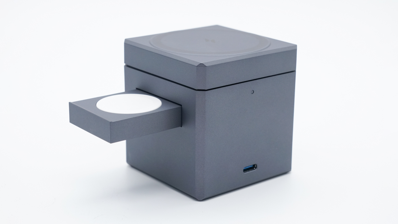 Review of Anker 3-in-1 MagSafe Charging Cube (Y1811)