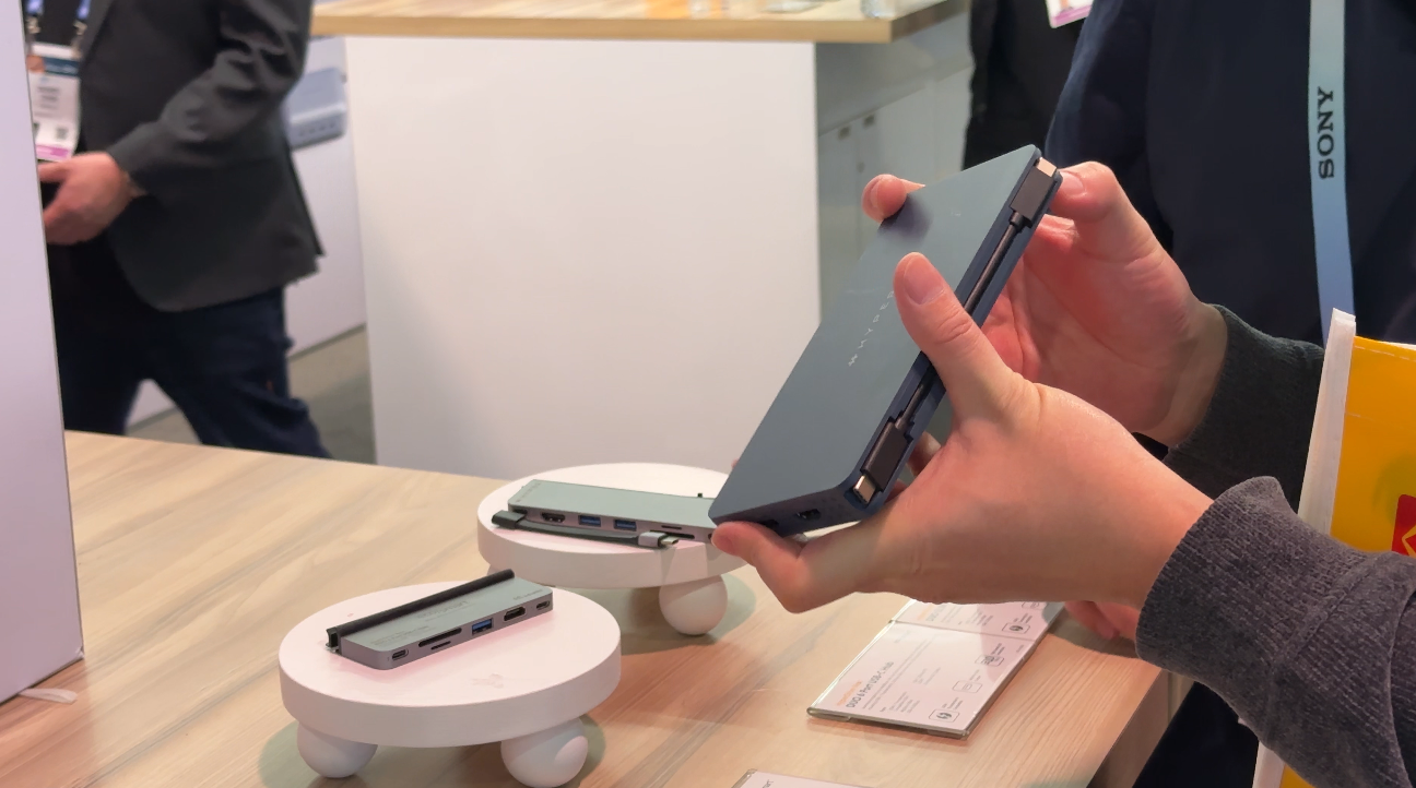 Exploring Cutting-Edge Thunderbolt Docking Stations at CES 2024-Chargerlab
