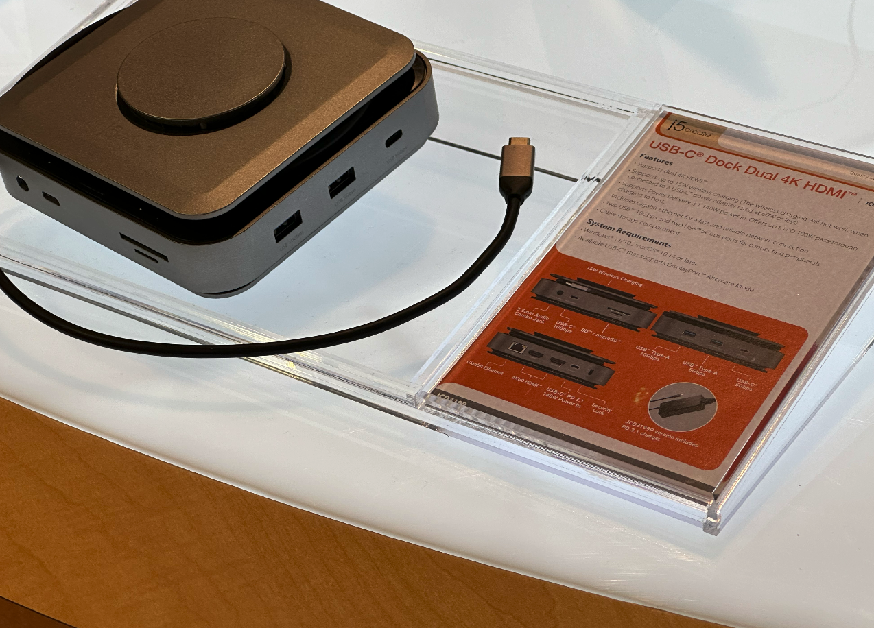Exploring Cutting-Edge Thunderbolt Docking Stations at CES 2024-Chargerlab
